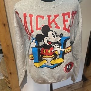 Vintage Disney size medium sweatshirt crew neck